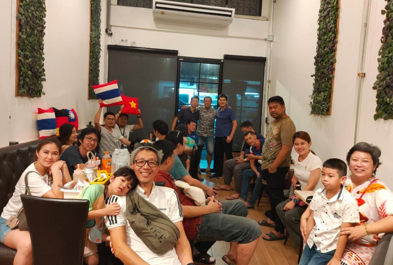 Station8 Hostel 방콕 외부 사진