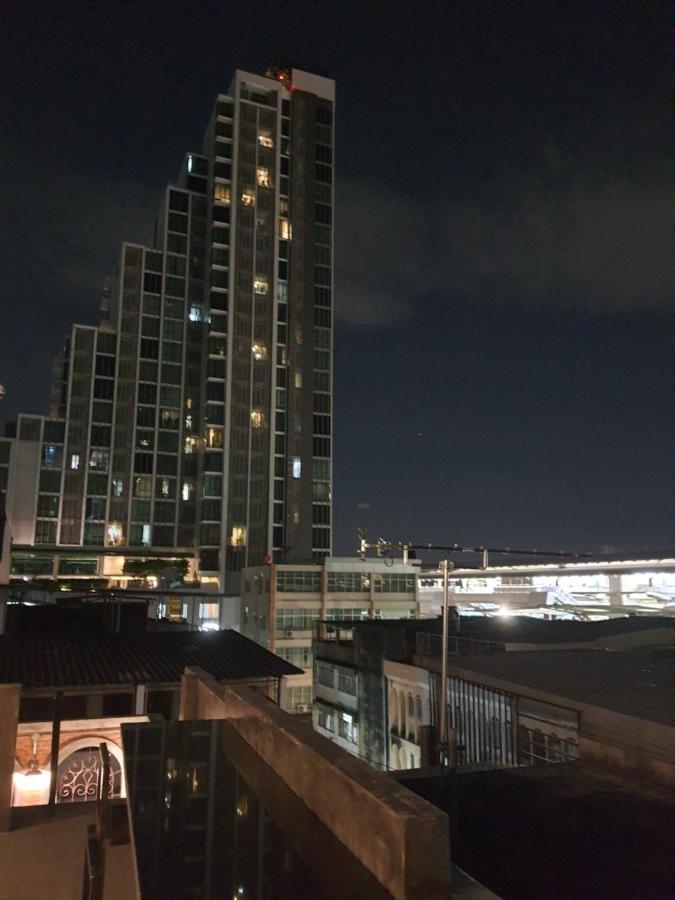 Station8 Hostel 방콕 외부 사진