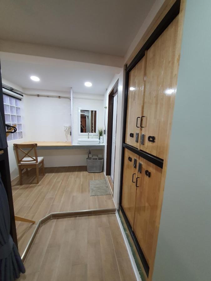 Station8 Hostel 방콕 외부 사진